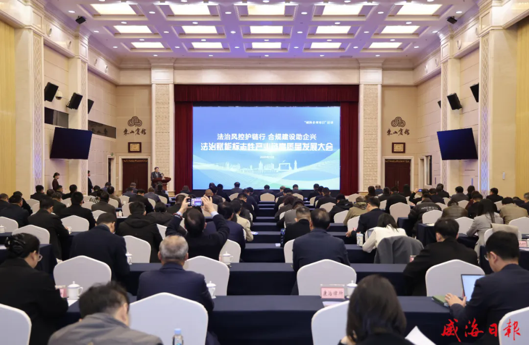 1763602768188476.png 640.webp.png