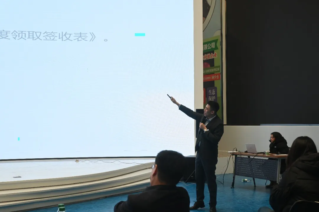 640 (1).webp (1).png