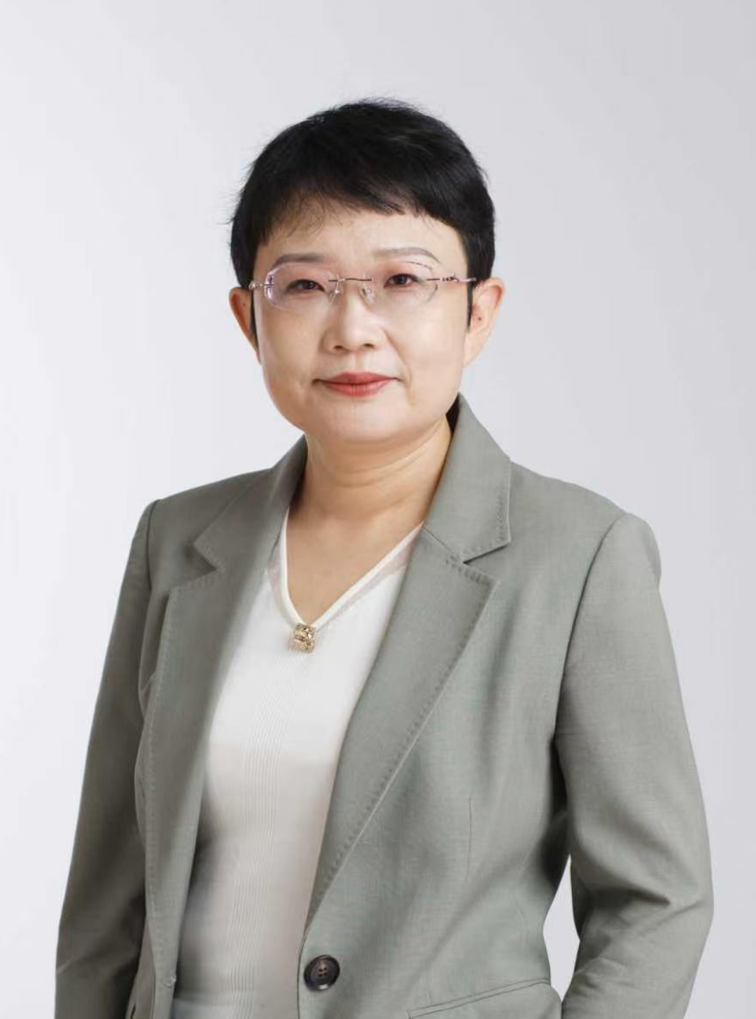 宋英华